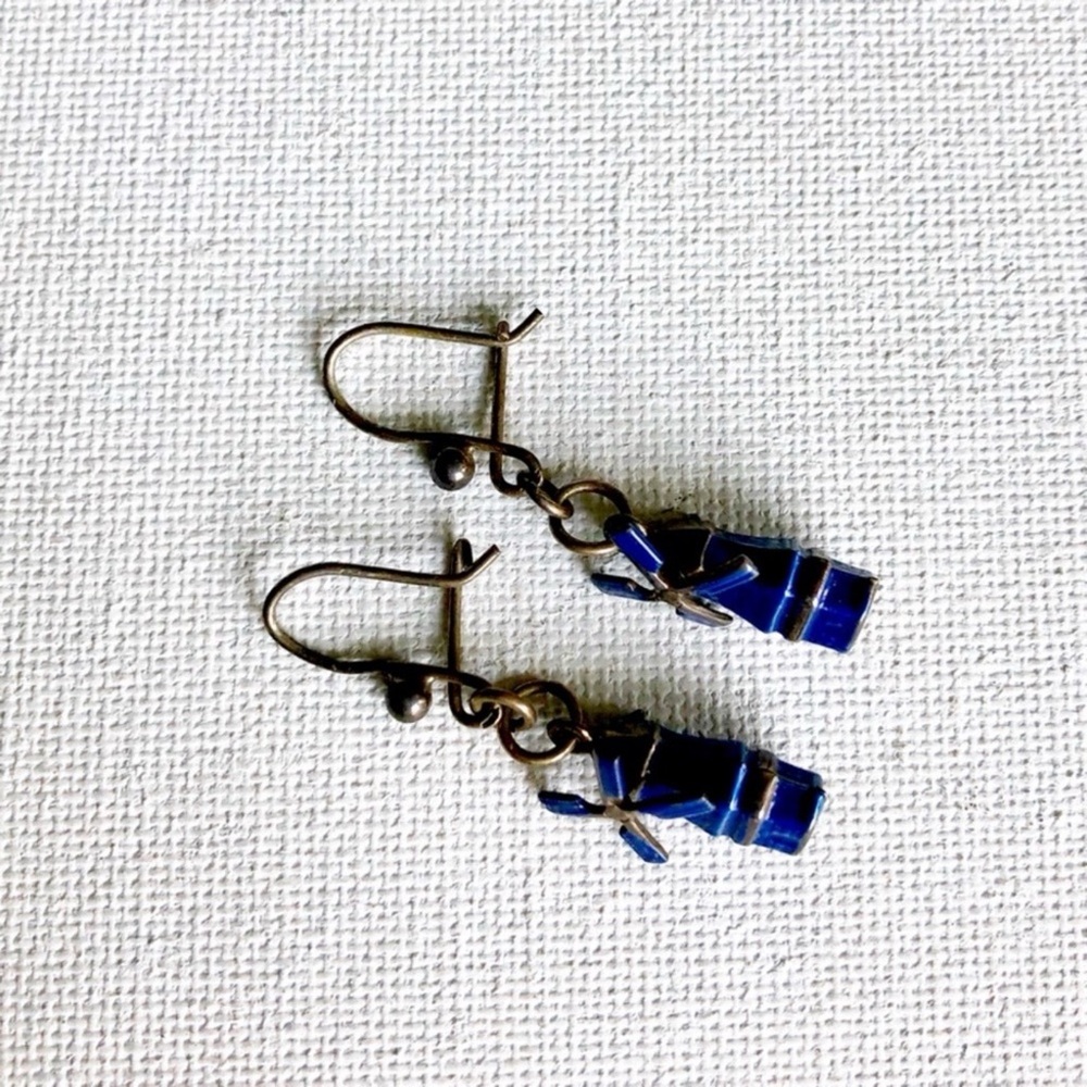 Vintage Scandinavian Silver Tone Blue Enamel Windmills Pierced Earrings - Picture 5 of 7